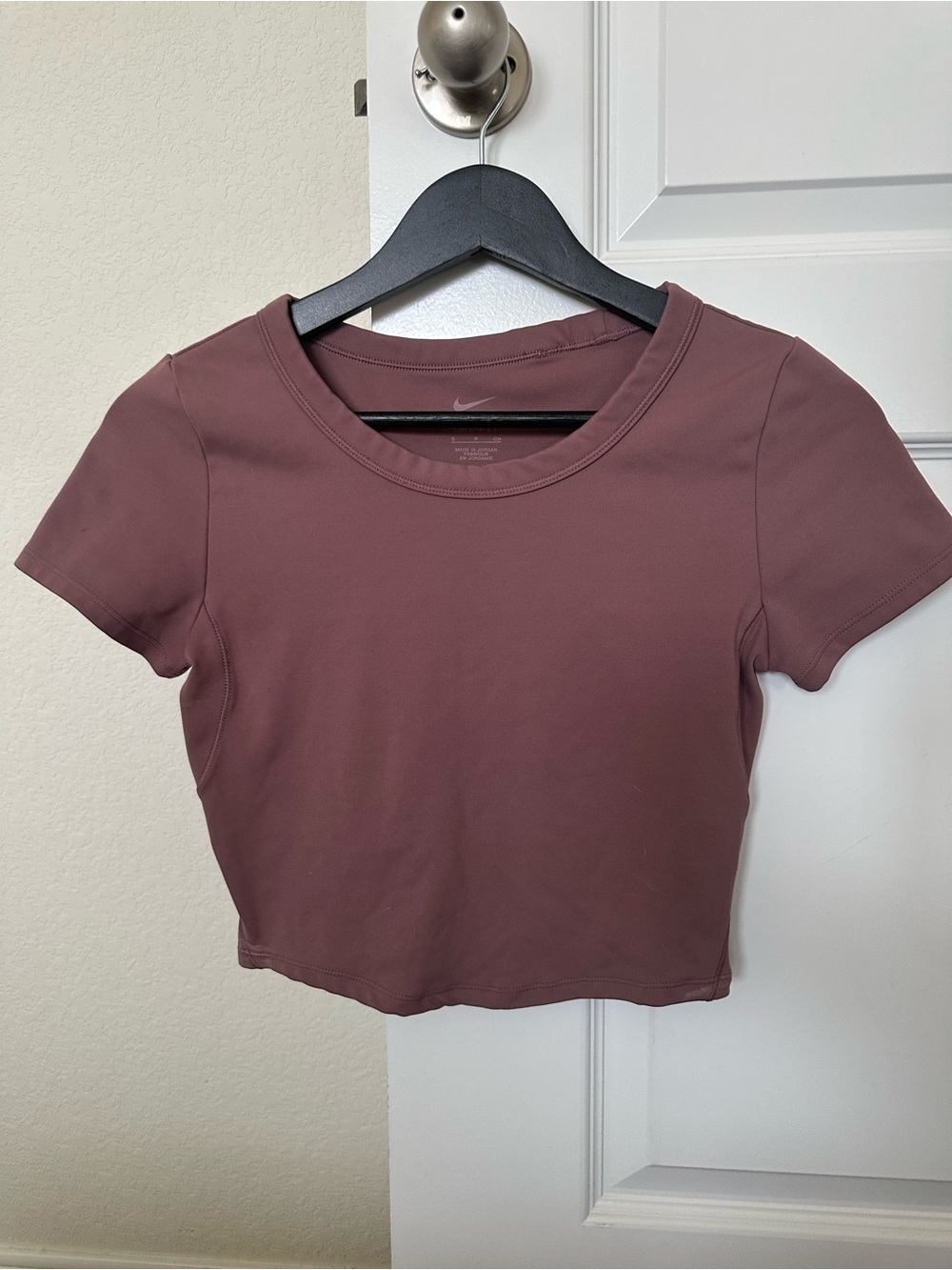 Nike Mauve-Pink Cropped Crew Tee
